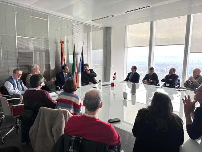 1002 incontro sindacati medici