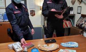 carabinieri gattinara droga soldi