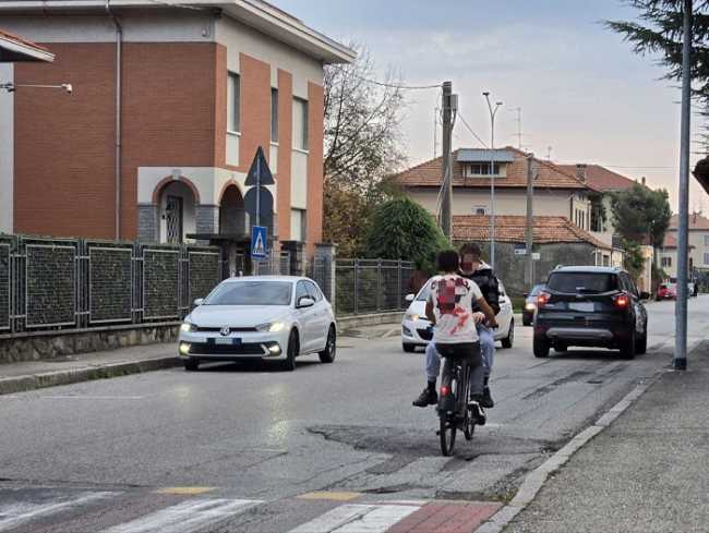ebike sharing