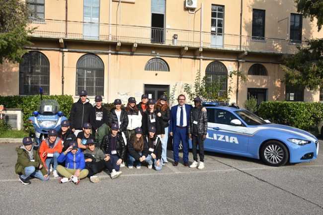 polizia vercelli unicef