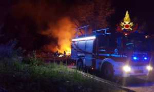 vigili del fuoco incendio rifiuti