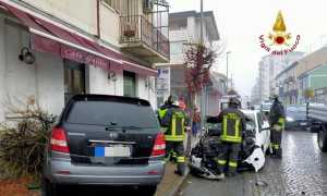 vigili del fuoco incidente auto vercelli