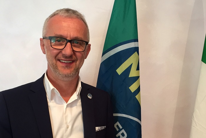 Cristiano Franceschini difende Meloni dopo l'insulto sessista