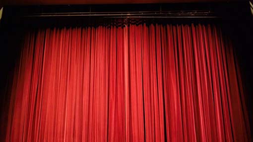 Borgomanero, Teatro Rosmini: spettacolo benefico per la Casa della carità