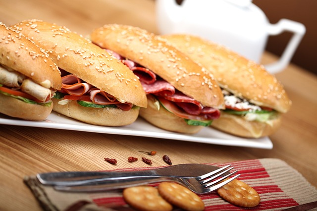 breakfast 2408035 640