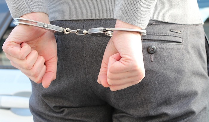 Contenimento fisico, le nuove linee guida per le forze di polizia (di C. Crapanzano)