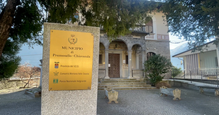 Premosello: benvenuto civico ai diciottenni con dedica al professor Ragozza